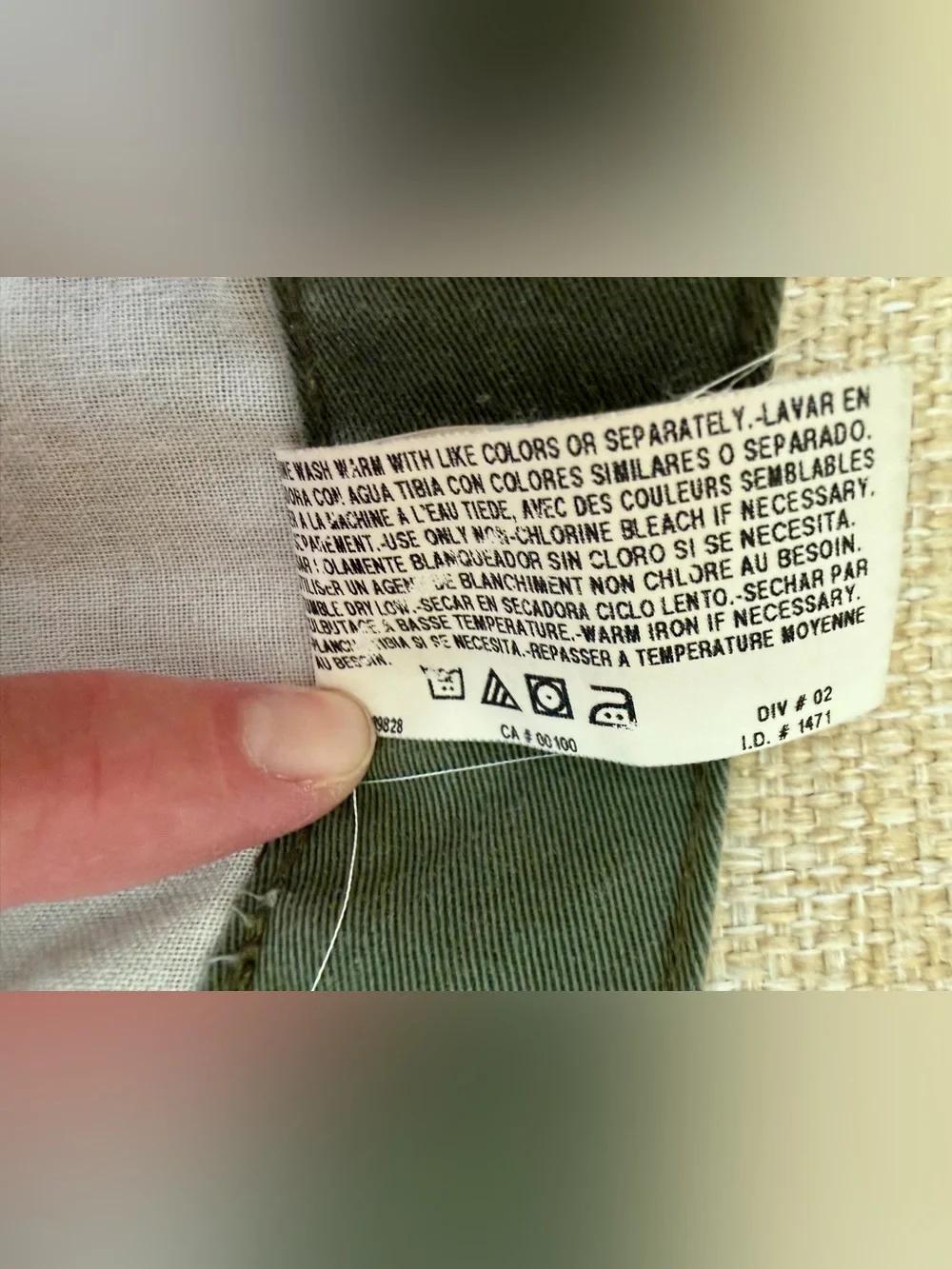Gloria Vanderbilt Button-Front Olive Green A-Line Skirt Size 10 Front Pockets